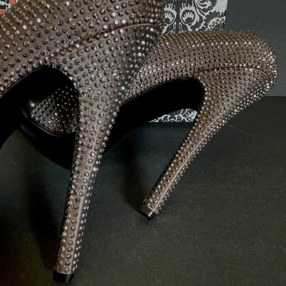 Bordello Teeze Rhinestone Platforms Pewter Size 8 - Picture 8 of 14